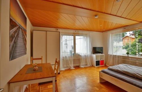 Oberessendorf House | Zimmervermietung Familie Kolb