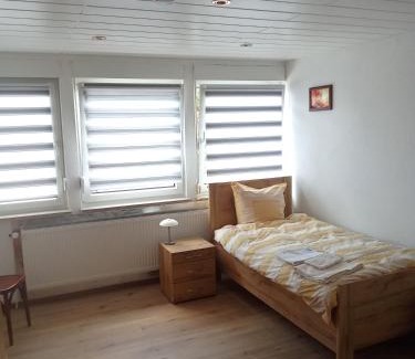 Dollbergen Apartment | Zimmervermietung Weitblick