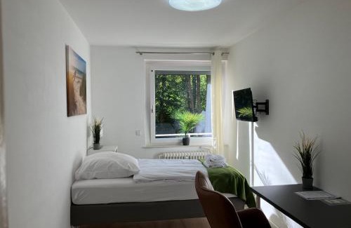 Lebenstedt Apartment | Zimmervermietung38 - Wild 80