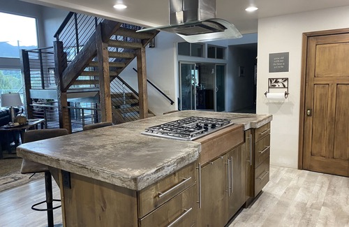 New Harmony House | Zion family Paradise!