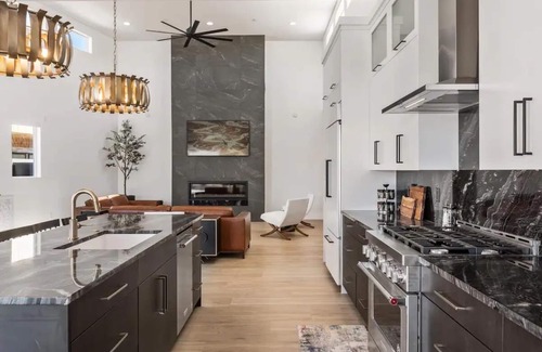 Hurricane House | ZION'S PEARL at Copper Rock!