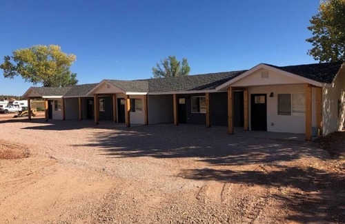 Kanab House | Zion's Shadow Suites #1