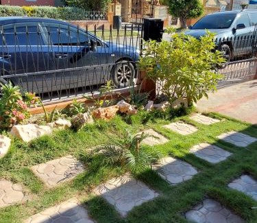 Bridgeport Apartment | Zipcode Hideaway Guesthouse
