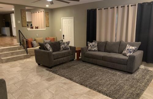 New Braunfels House | Zipp Away LD 728