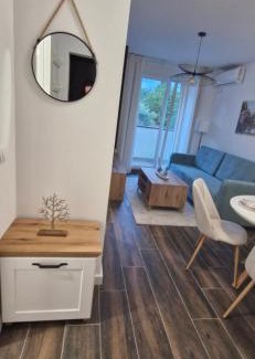 Radanovici Apartment | Zira2