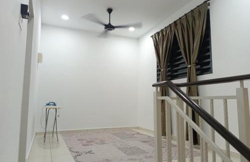 Malacca City House | Ziroz Homestay Murah Melaka