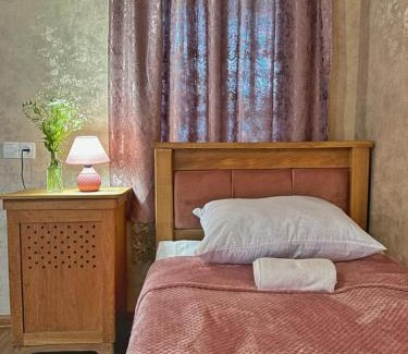 Ambrolauri House | ZIZI's Guesthouse