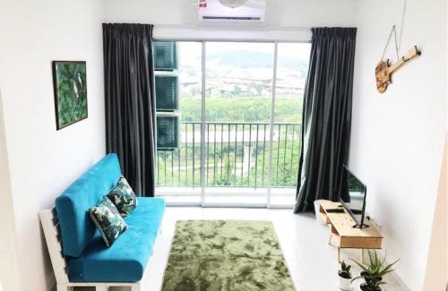 Sungai Buloh Apartment | Zizz Homestay - The Pallet Home