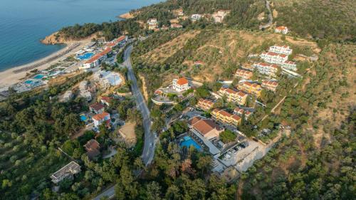 Limenaria Hotel | Zoe Hotel, Trypiti Beach Resort & Hive water park