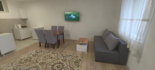 Surcin Apartment | Zoka