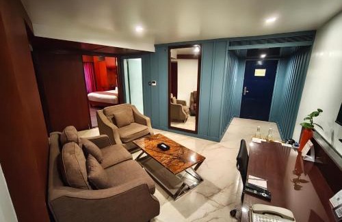 Kovilambakkam Hotel | Zone By The Park, ORR, Chennai