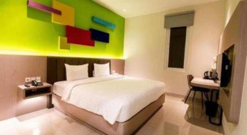 Gubeng Hotel | Zoom Dharmahusada Hotel