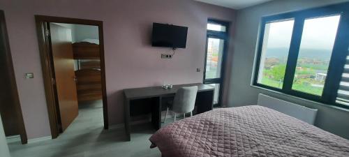 Blagoevgrad Hotel | Zora