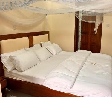 Western Province Hotel | Zouru Bravo Motel