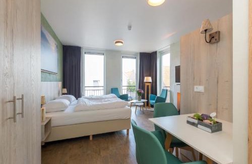 Zoutelande Apartment | Zoutelande Studio Parking Spot, cleaning included