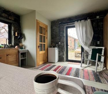 Artashavan Apartment | Zove Rural Cottage with garden views