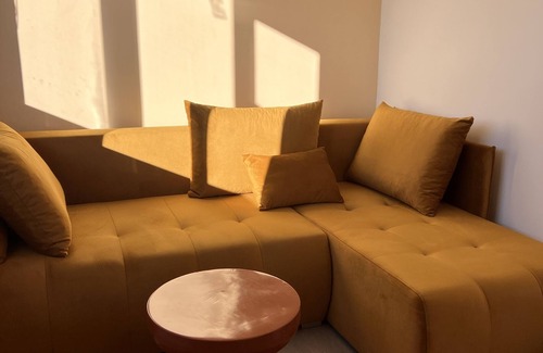 Cricklewood House | Zozy Clitterhouse