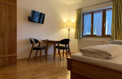 Munchen District Apartment | Zum Dammerbauer