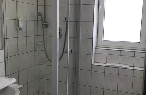 Hohenwarsleben Hotel | „Zum Raukler“, Hotel, Nähe der A2, Magdeburg/Hohe Börde