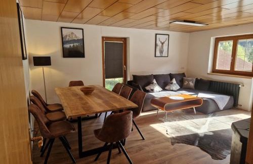 Dalaas House | Zum schwarzen Hirsch