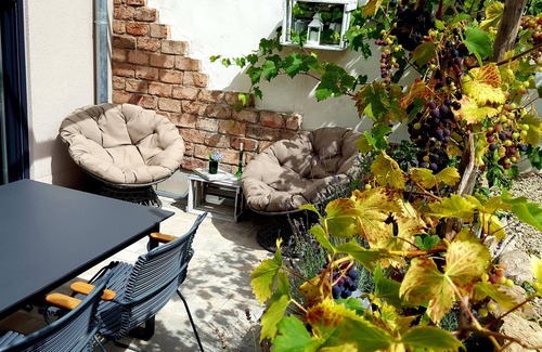 Filzen House | Zur alten Vine - New holiday home at the Permesang winery on the Saar