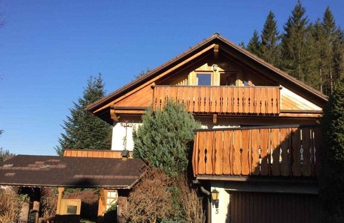 Furtwangen Apartment | Zweibettzimmer 6 - Haus Waldeck