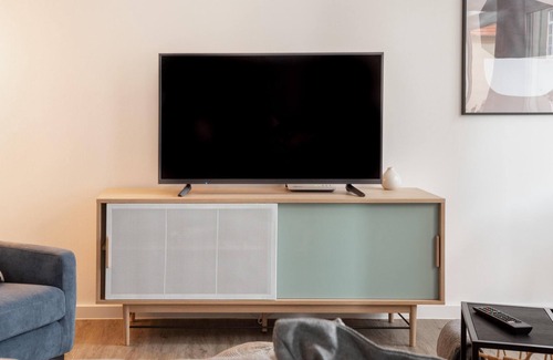 Zwickau Apartment | Zwickau Dr.-Friedrichs-Ring | One-Bedroom Suite XL