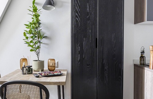 Zwickau Apartment | Zwickau Hauptmarkt | Suite M (LT)