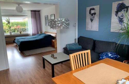 Langenfeld Apartment | Zwischen (Messe) Köln u Düsseldorf ruhig u zentral