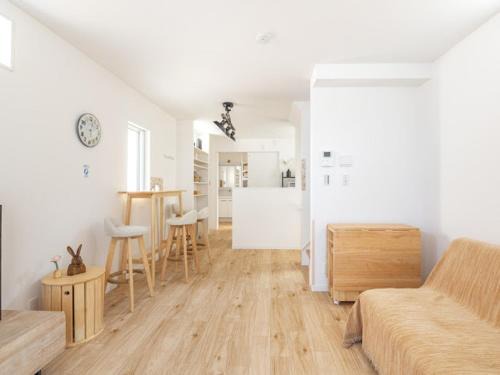 新建别墅Asakusa秋葉原銀座上野東京空港无印良品风格系浴室一个单独洗漱台两个智能马桶x2