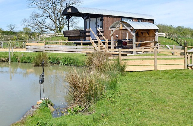 0 bedroom accommodation in Motcombe, near Gillingham