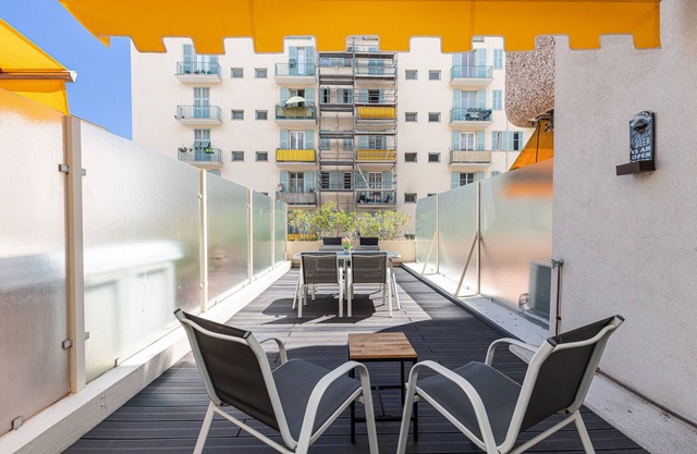 1 Bdr Large Terrace