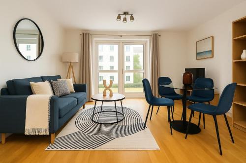 1 Bed Flat by St Katharine Docks