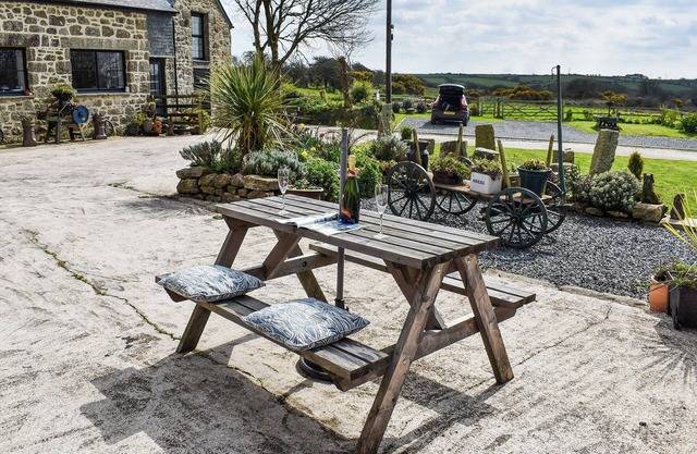 1 bedroom accommodation in Porkellis, near Helston
