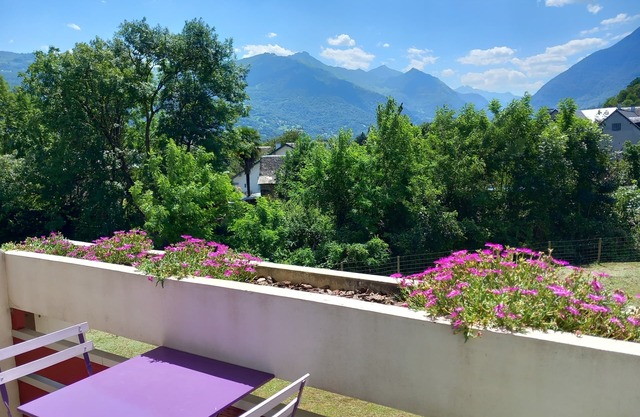 1 Bedroom Apartment In Argelès-Gazost