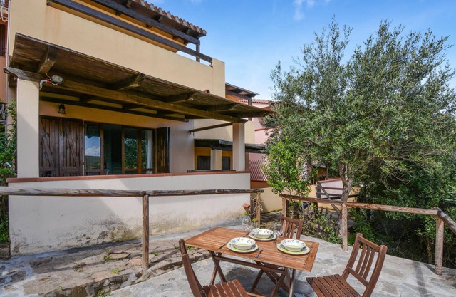 1 bedroom beautiful home in Arbus