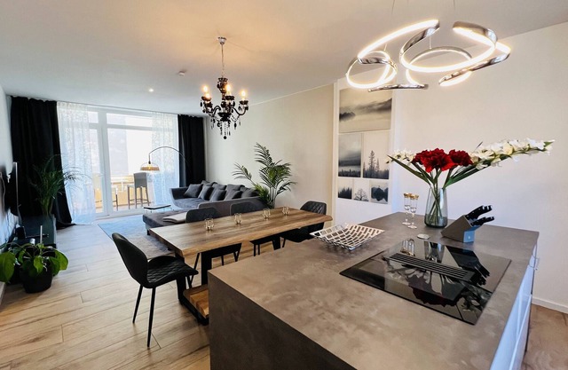 1 Central Designer 3 Room Apt with Terrace & Parking