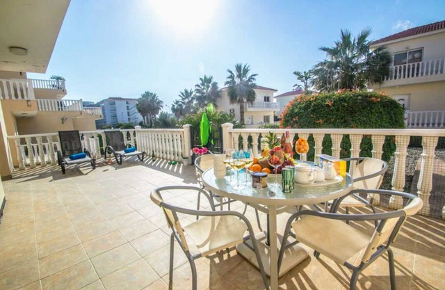 1 large lovely bedroom flat to rent in Cyprus
