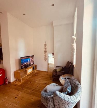 1-Zimmer-Apartment mit Balkon nähe ICE-Bahnhof