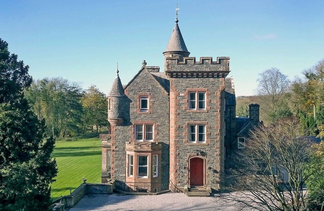10 bedroom accommodation in Newton Stewart