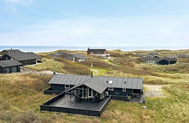 10 person holiday home in Løkken-By Traum