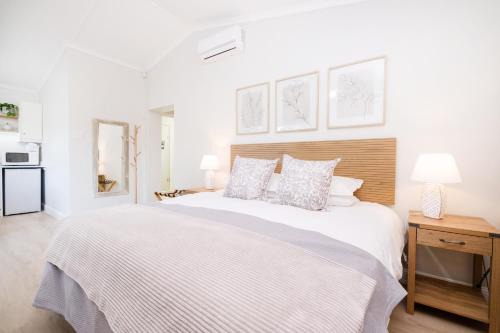 10VDW Self Catering Apartments-Newly Renovated!