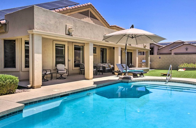 11 Mi to Dtwn Phoenix: Laveen Village Home w/Pool