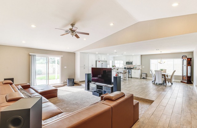 12 Mi to Old Town: Home w/Patio & Yard Space