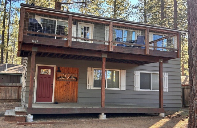 1489O -Come play in the mountains, 4 bedrooms, quiet location.