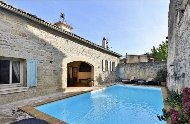 150 m2 suite - Ground floor of a village house