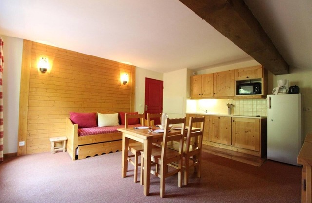 150m from shops, 3rd floor, fitness, swimming pool, balcony, tv, ski locker, 38m², Val Cenis