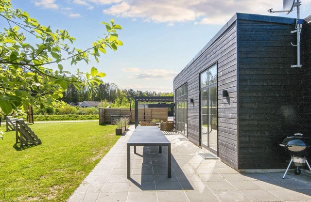16 person holiday home in Glesborg