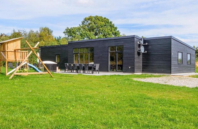 16 person holiday home in Glesborg