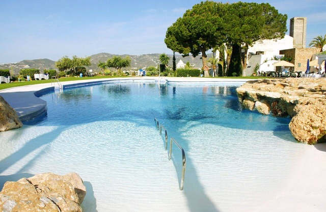 180° panoramic sea view, 23m² south terrace, WiFi, 2 air-conditioning, fireplace